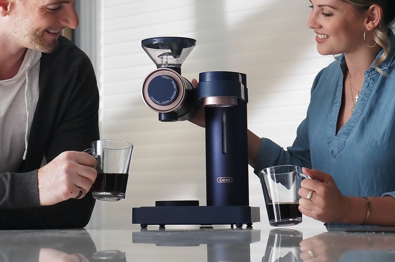 Day，Coffee machine，small home appliances，Two in one coffee machine，
