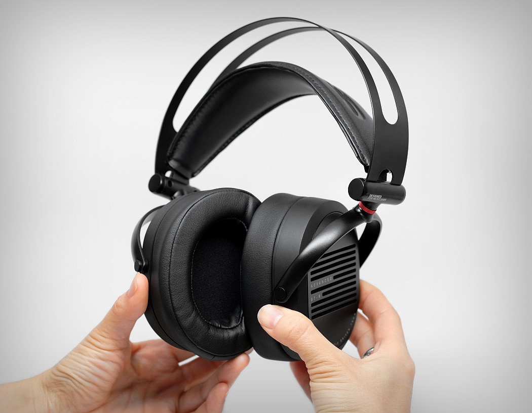 Bluetooth，headset，