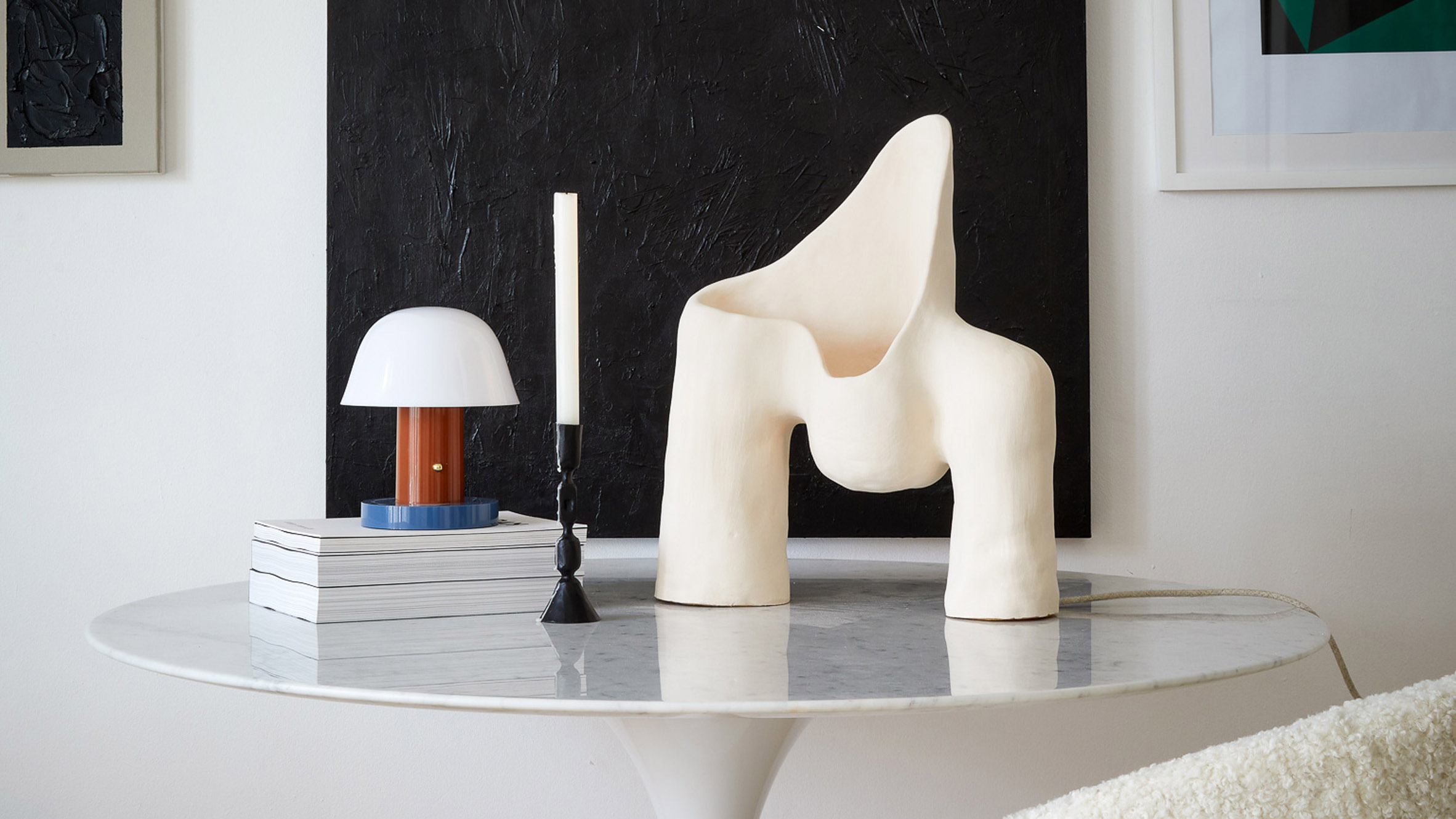 lamps and lanterns，Sculptural sense，Red pottery，