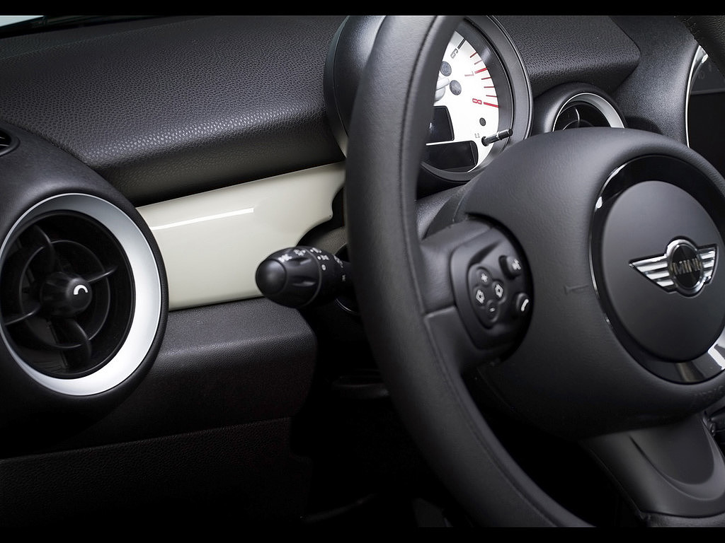 mini，vehicle，automobile，bmw，