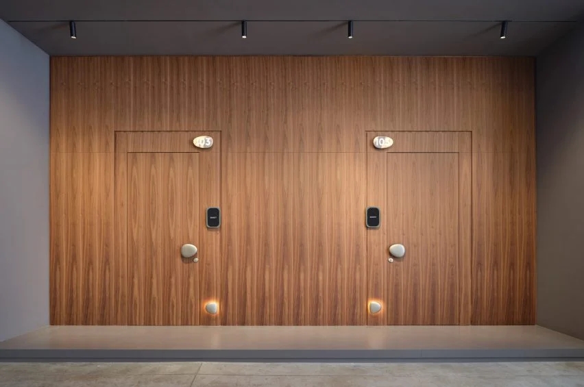 Smart home，Door system，Digital，Philippe Starck，