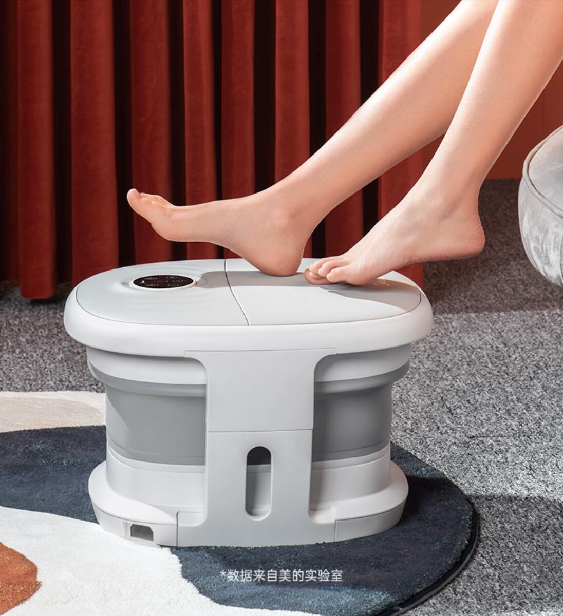 Industrial design, red elephant case, product design, foot bathtub,，