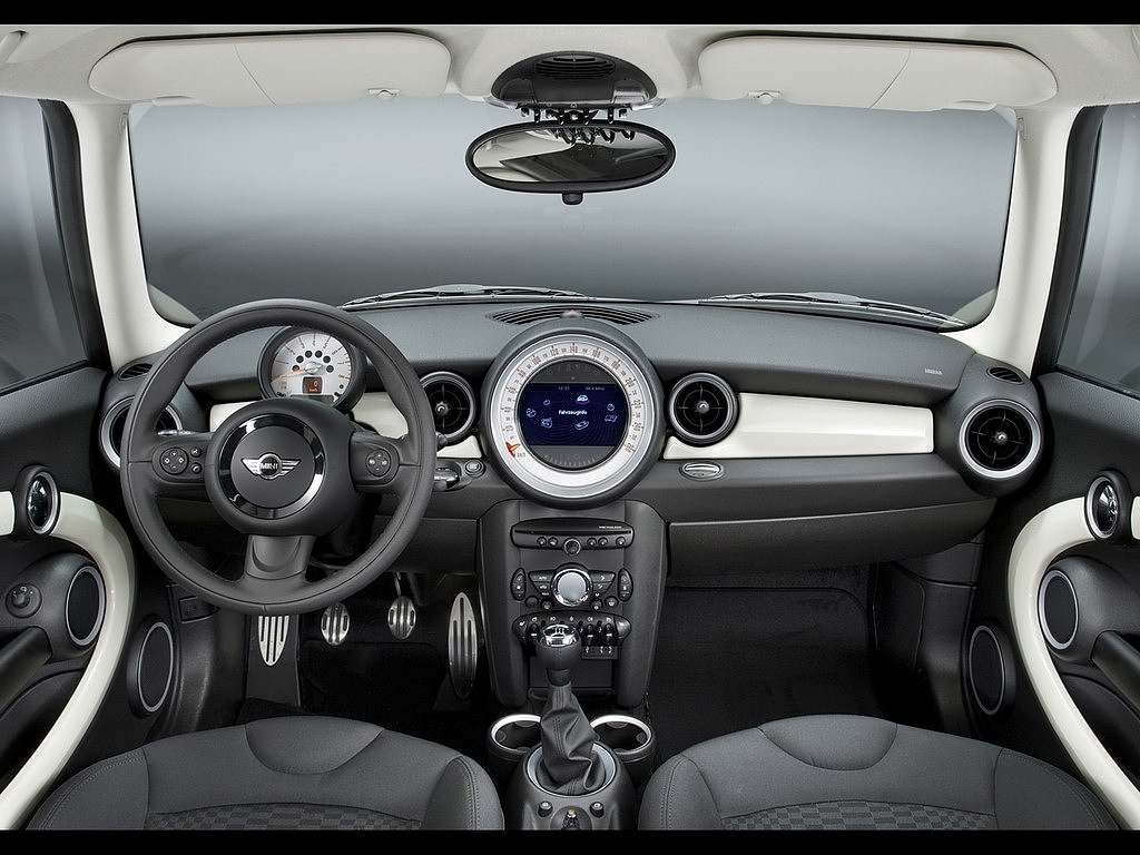 mini，vehicle，automobile，bmw，