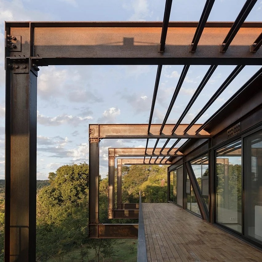 Bauen的钢屋，巴拉圭建筑事务所，结构新颖，玻璃，混凝土和耐候钢，