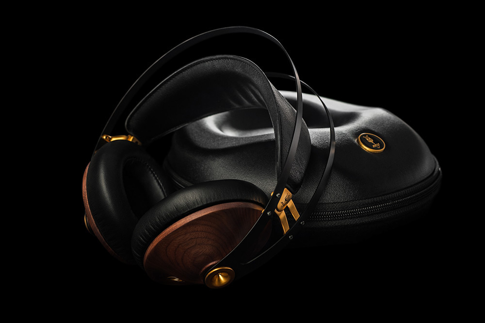 Retro，wood，headset，Earmuff，Head wear，