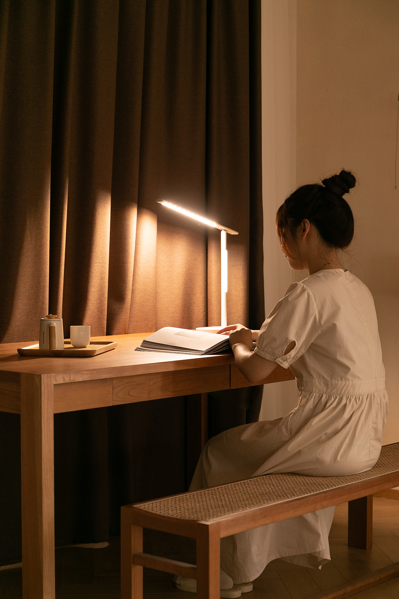 Japanese / Nordic / Yuji; Solid wood dining table; Drawer storage，