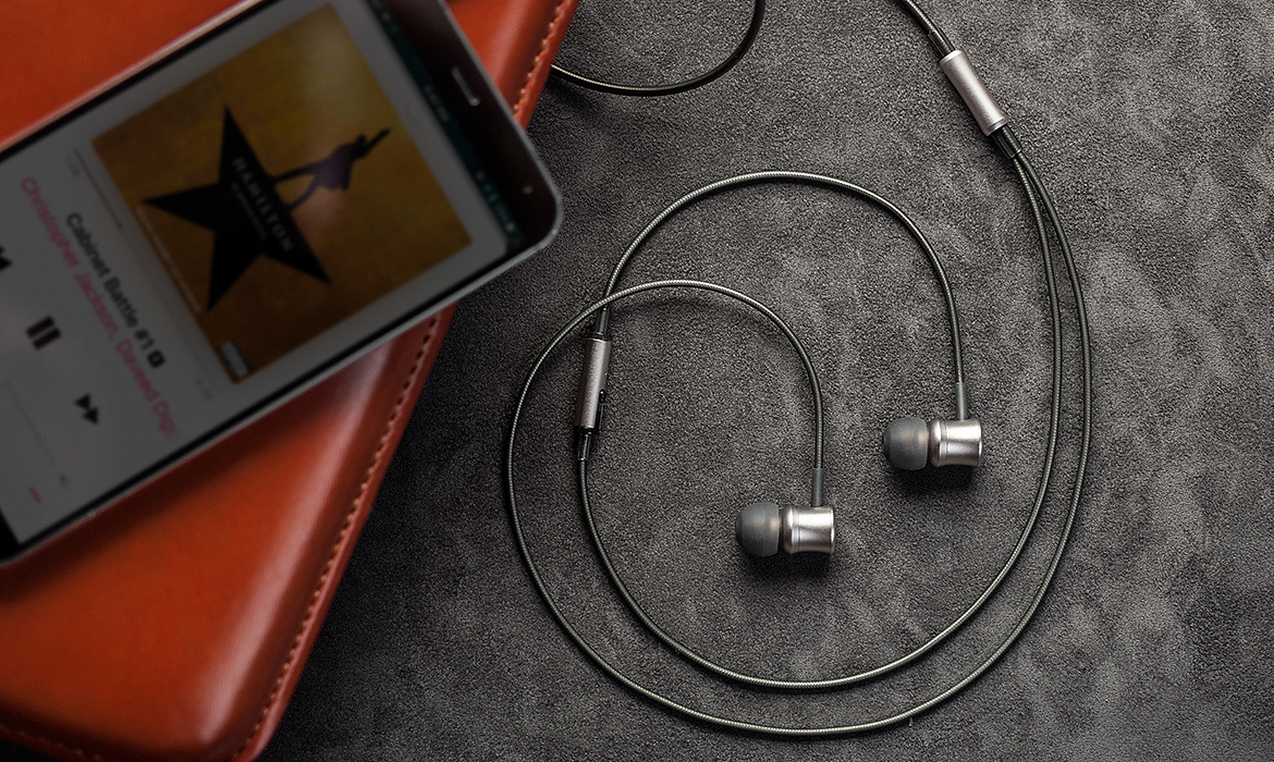 headset，Explosion diagram，drive-by-wire ，Iridium ，