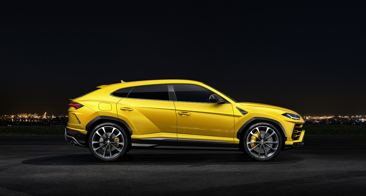 Yellow blue black，Sports car，Manage，Lamborghini，