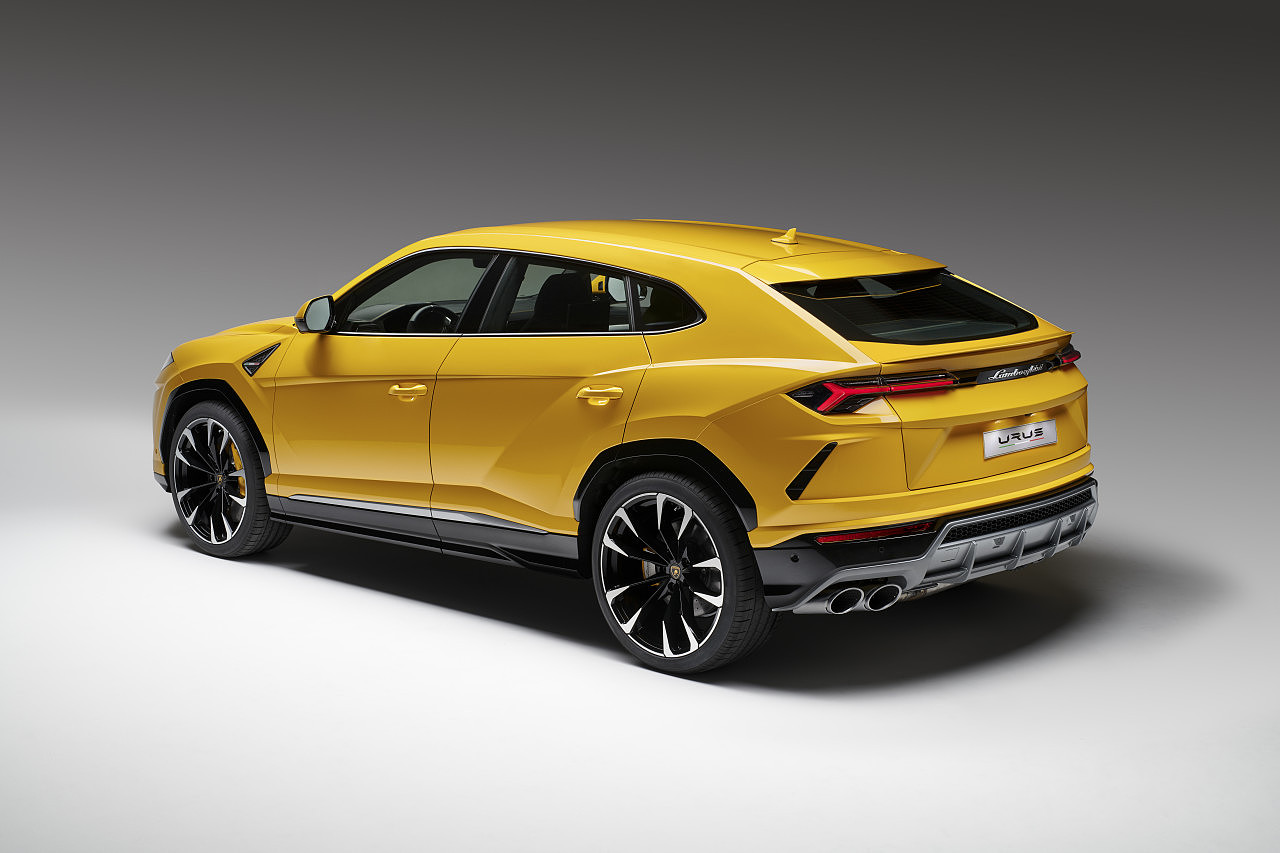 Yellow blue black，Sports car，Manage，Lamborghini，