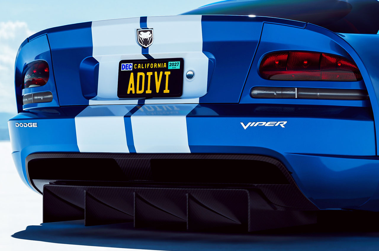 Sports car，blue，Red interior，