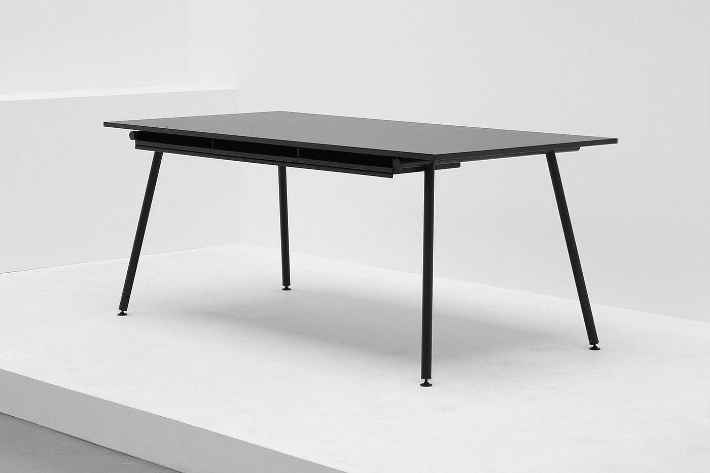 Table，Small，Storage space，steel，black，
