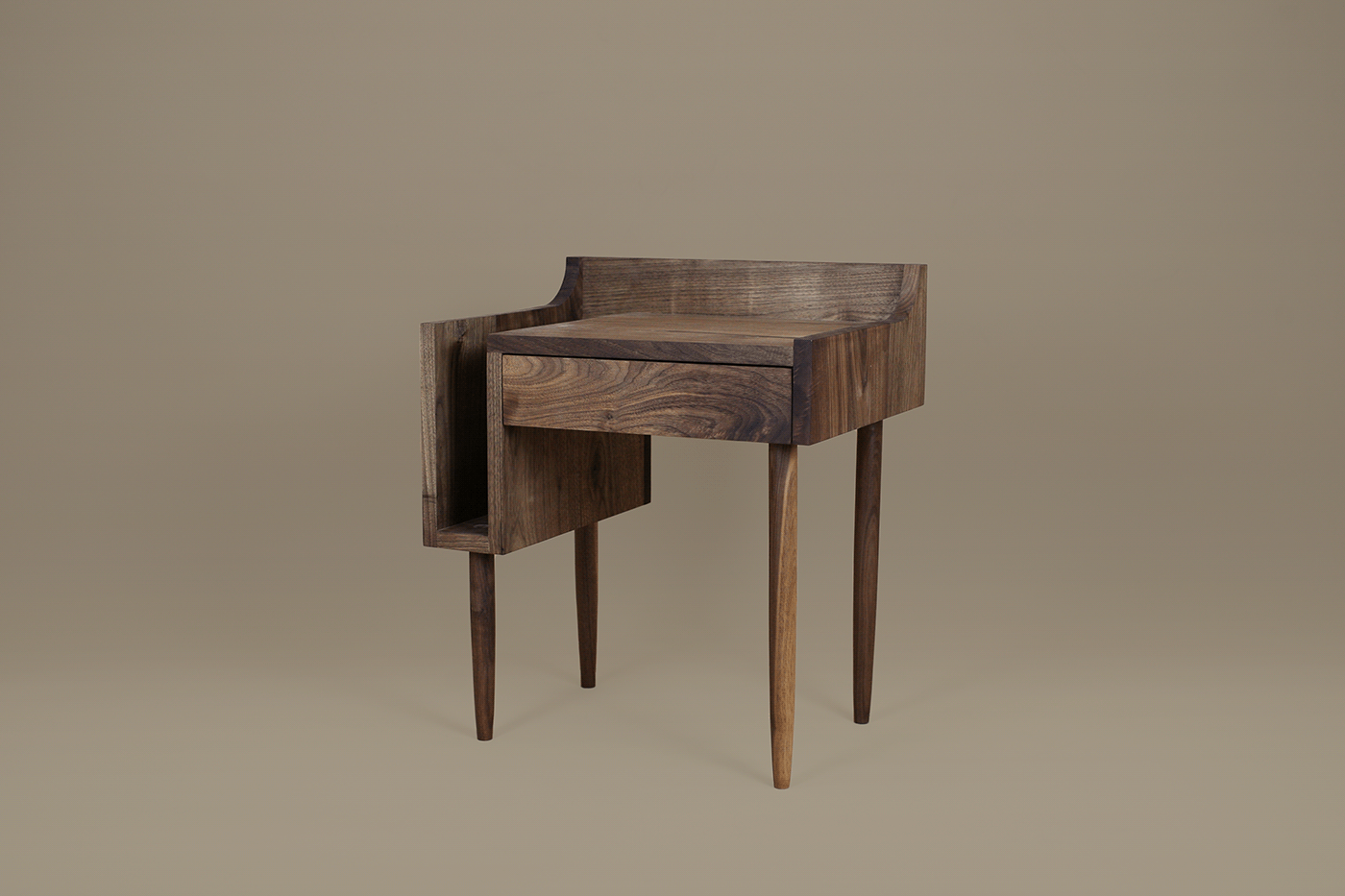 Table，wooden ，Simplicity，