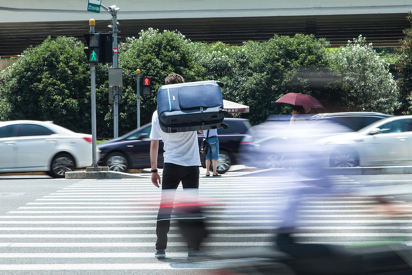 Carrefour，trunk，suitcase，suitcase，