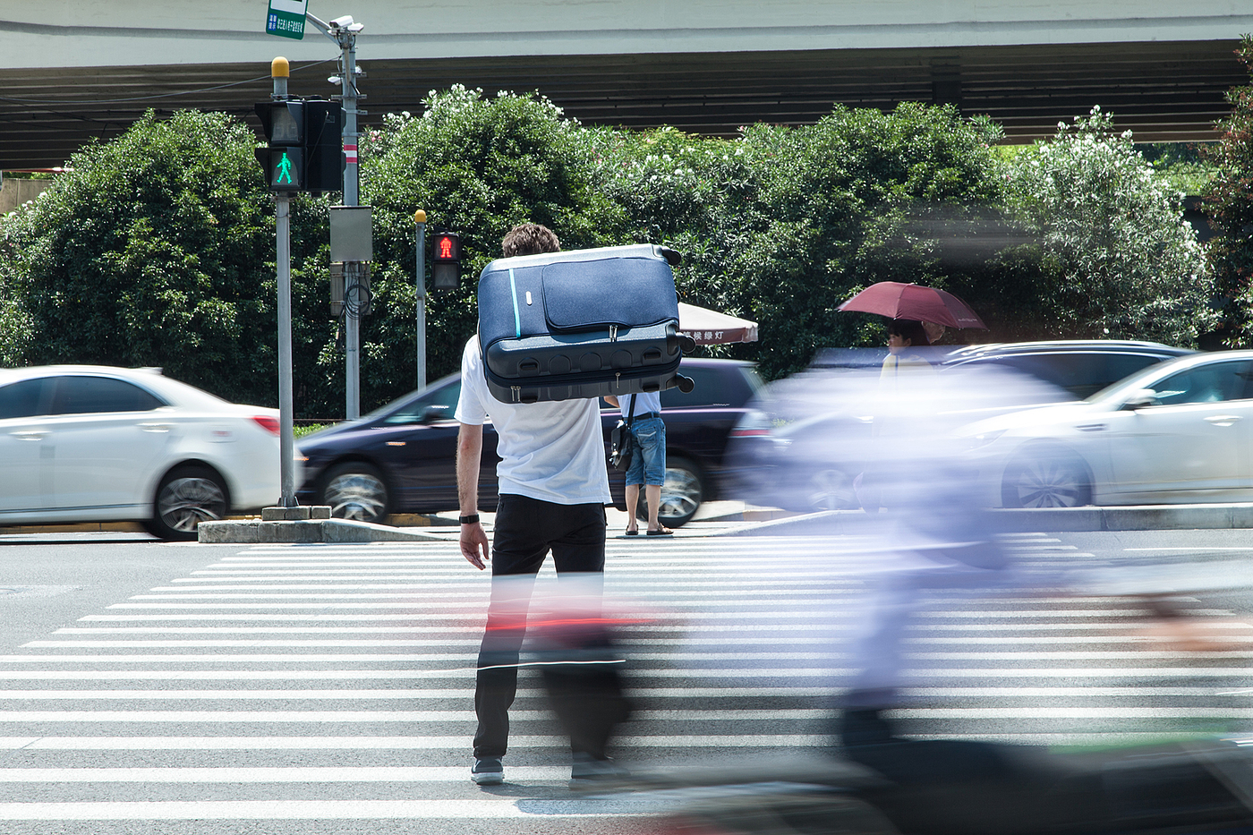 家乐福，行李箱，LA VALISE，旅行箱，