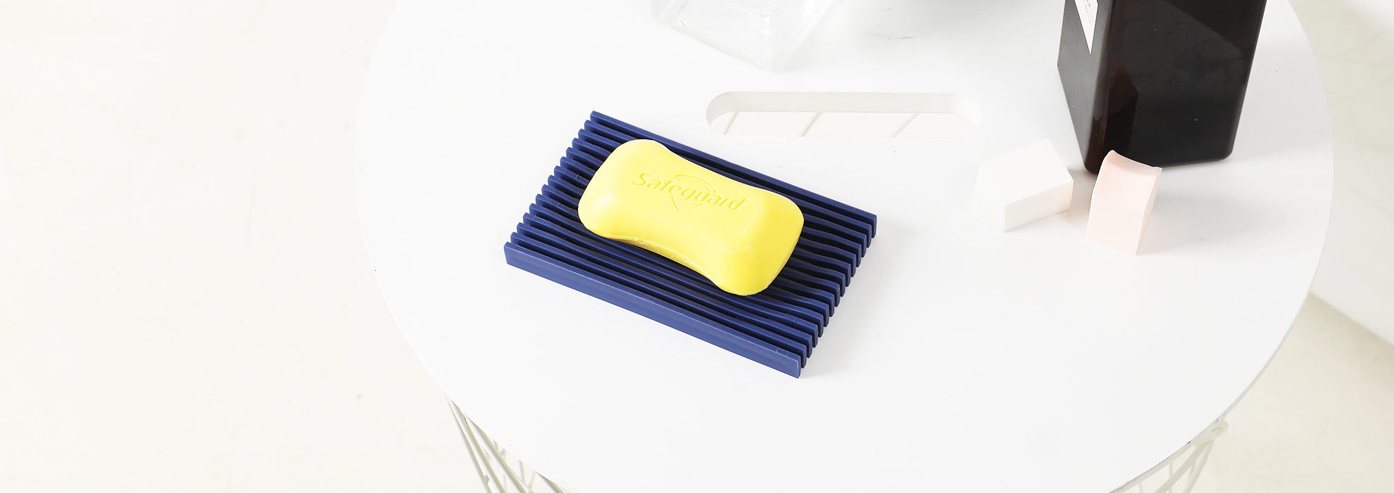 Soap box，two-sided，a grille，Simplicity，original，Home Furnishing，