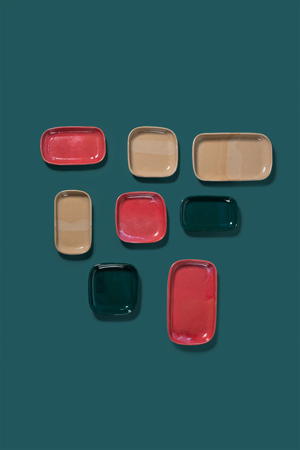 ceramics，Exhibition，a plate，Water cup，pot，