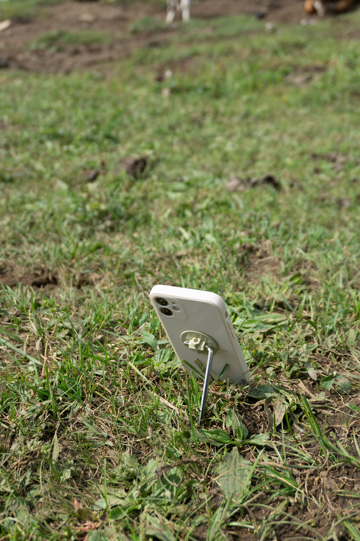 Mobile phone bracket，practical，tool，