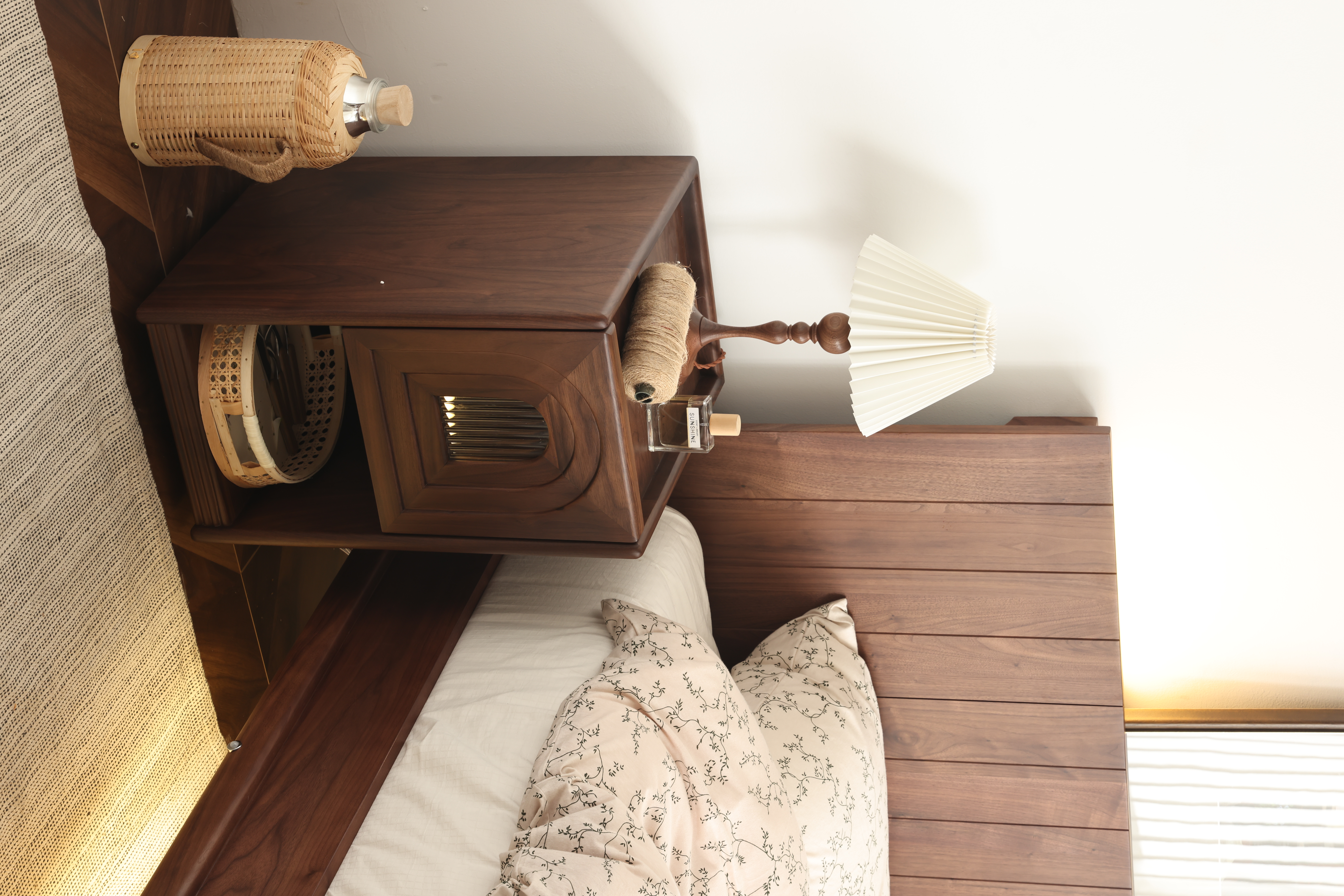 Home design，furniture design ，bedside cupboard，solid wood，Children's furniture，