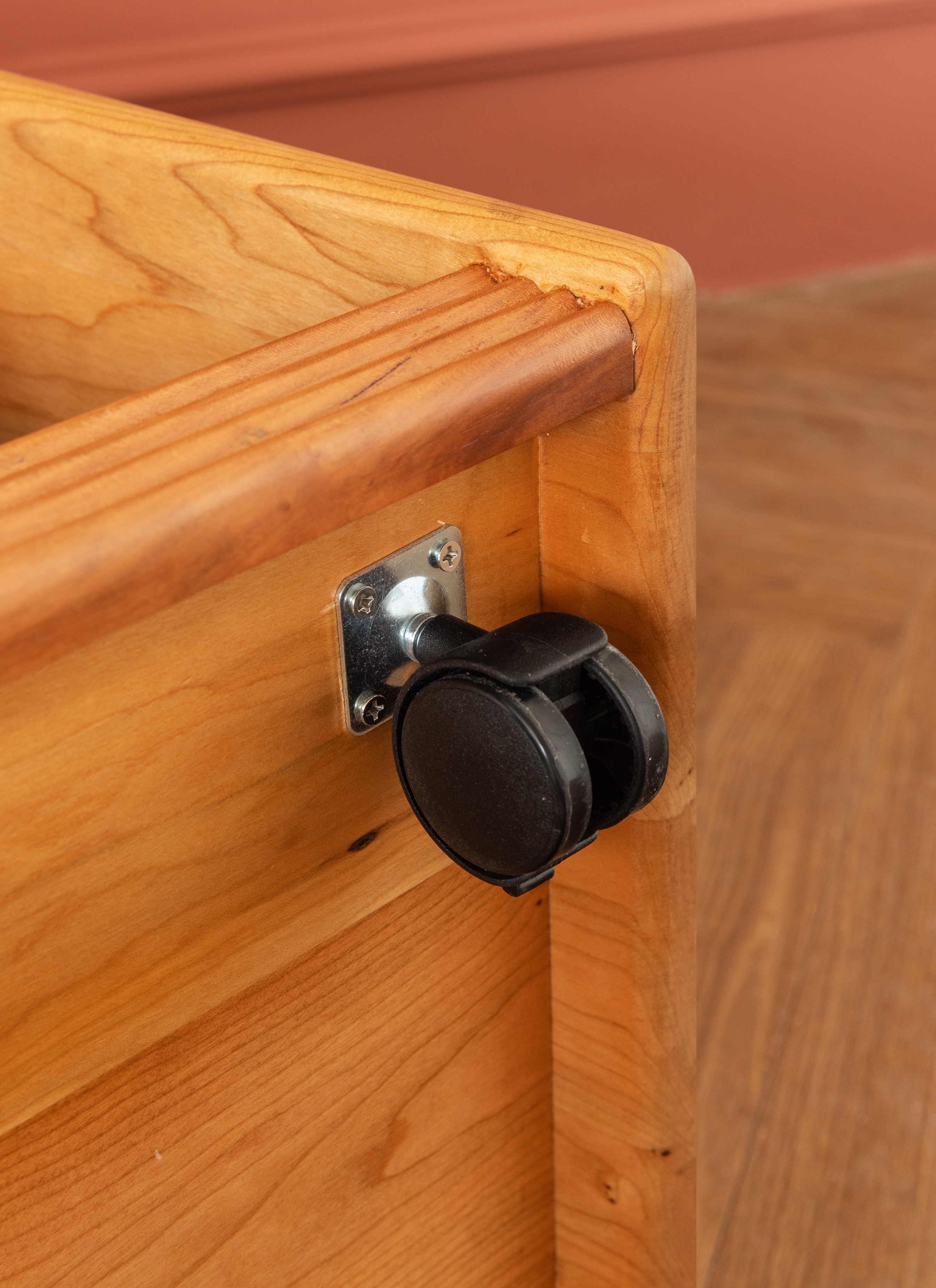 Home design，furniture design ，bedside cupboard，solid wood，Children's furniture，