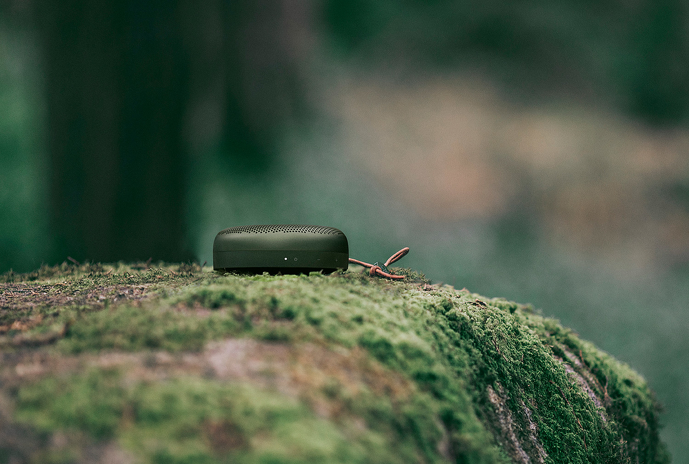 Bluetooth，loudspeaker box，BeoPlay A1，intelligence，Built-in microphone ，
