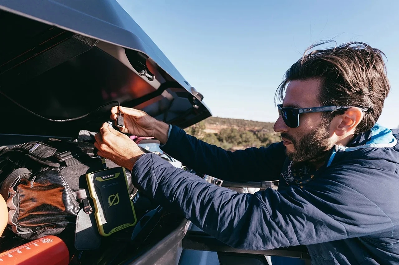 auto parts，Container，Top，practical，Travel，