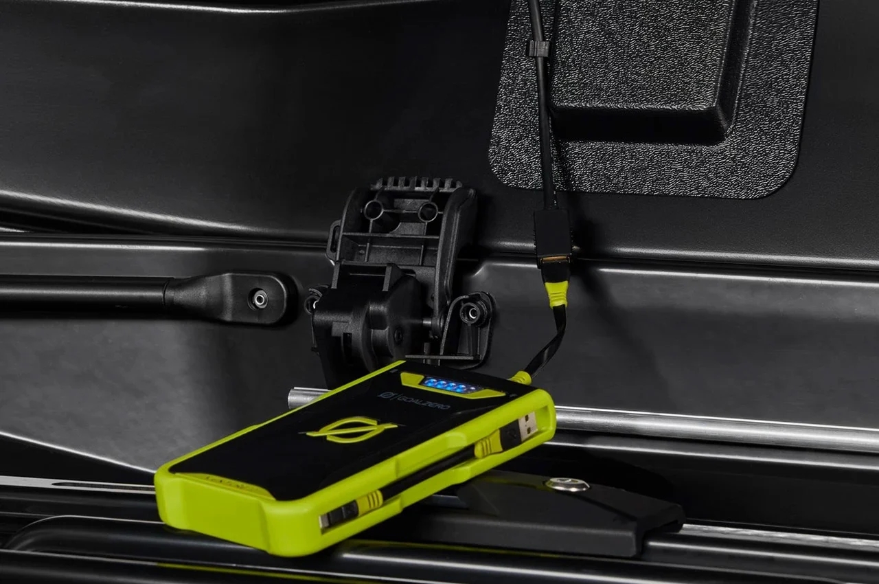 auto parts，Container，Top，practical，Travel，