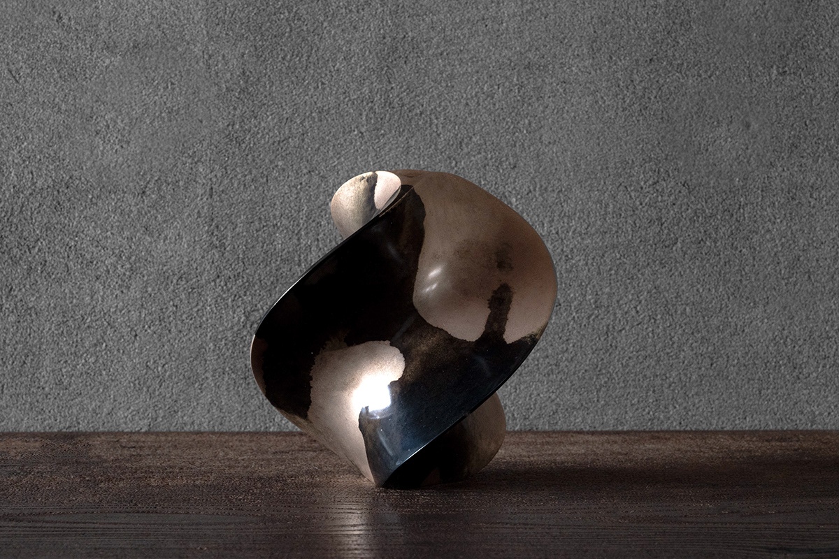 vase，WALTZ，the one and only，Finishing，