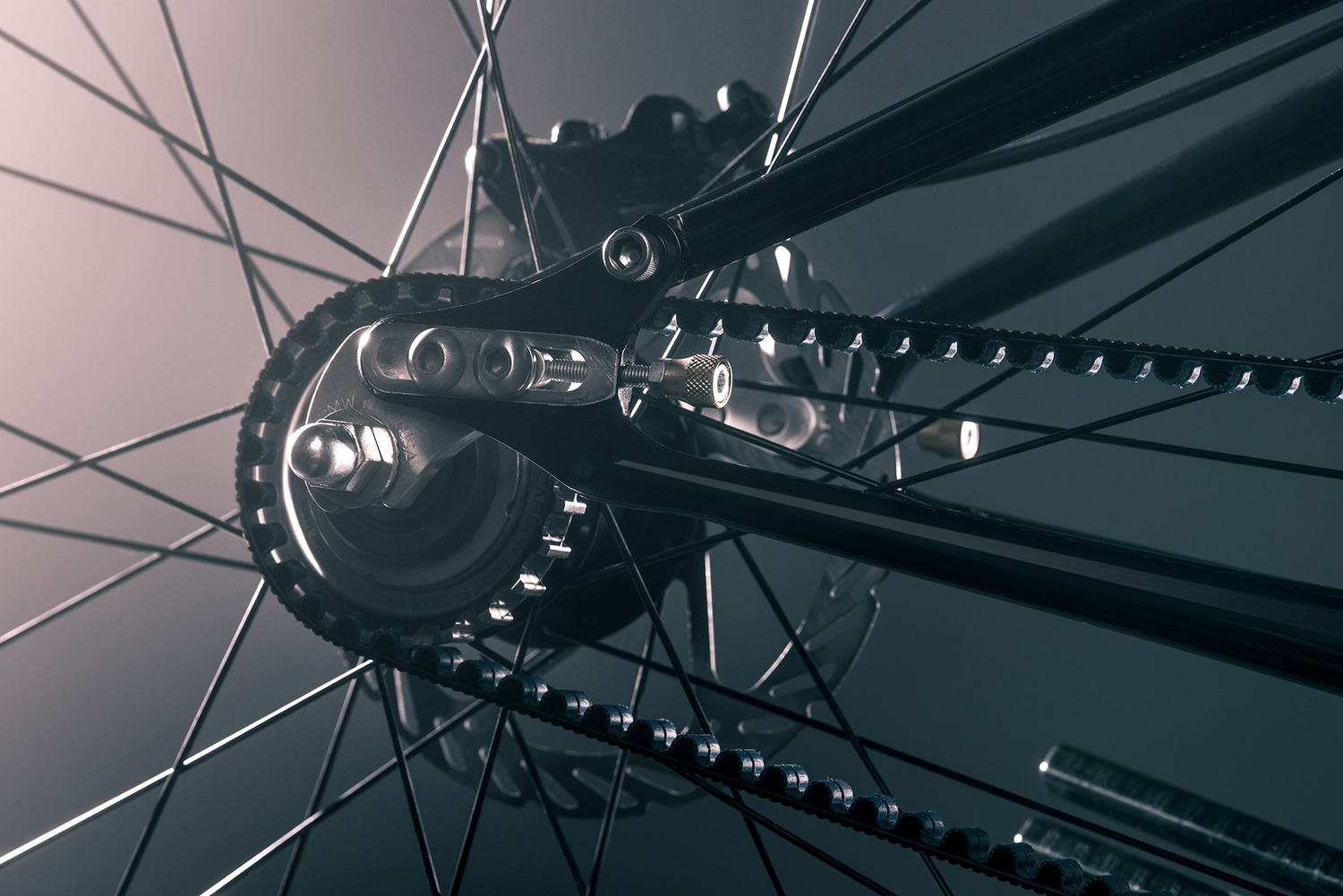 Bicycle，black，speed，U-lock，