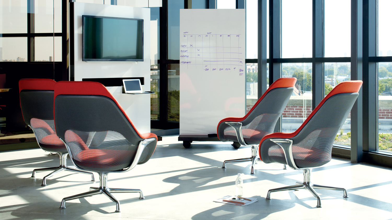 beautiful，to work in an office，sketch，chair，work，