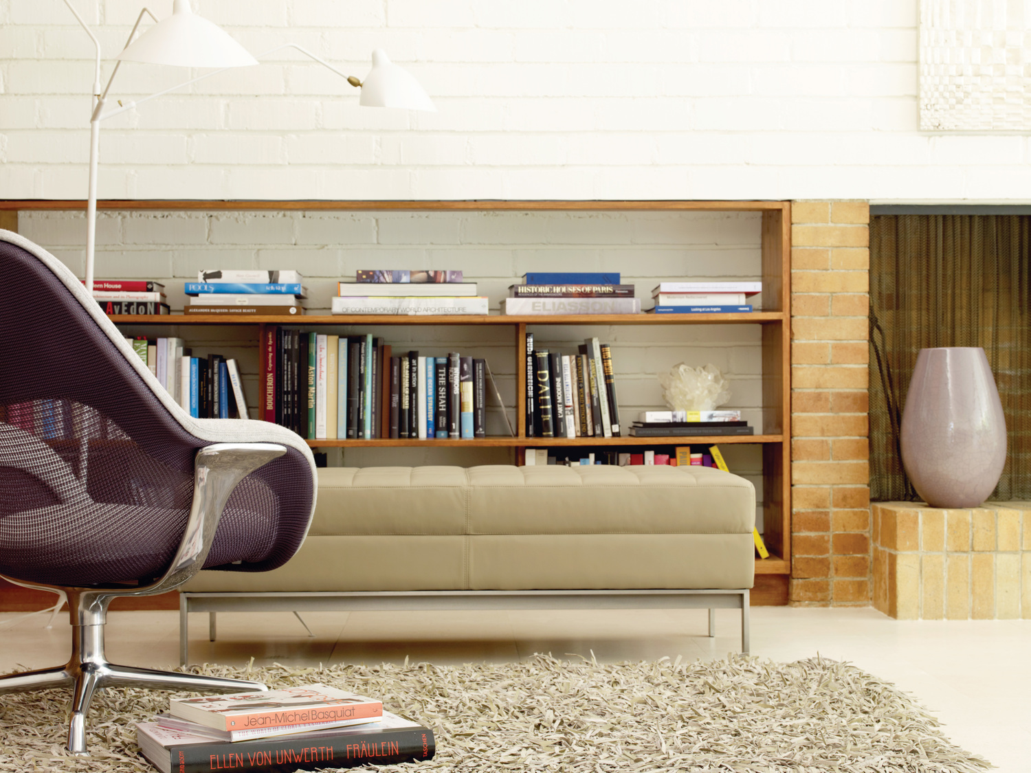 beautiful，to work in an office，sketch，chair，work，