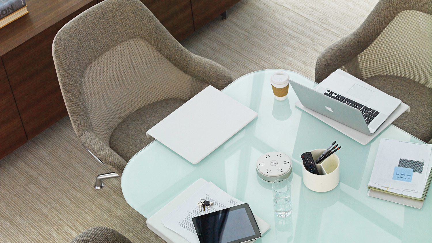 Arrange，Modernism，Minimalism，Coaless，PowerPod，