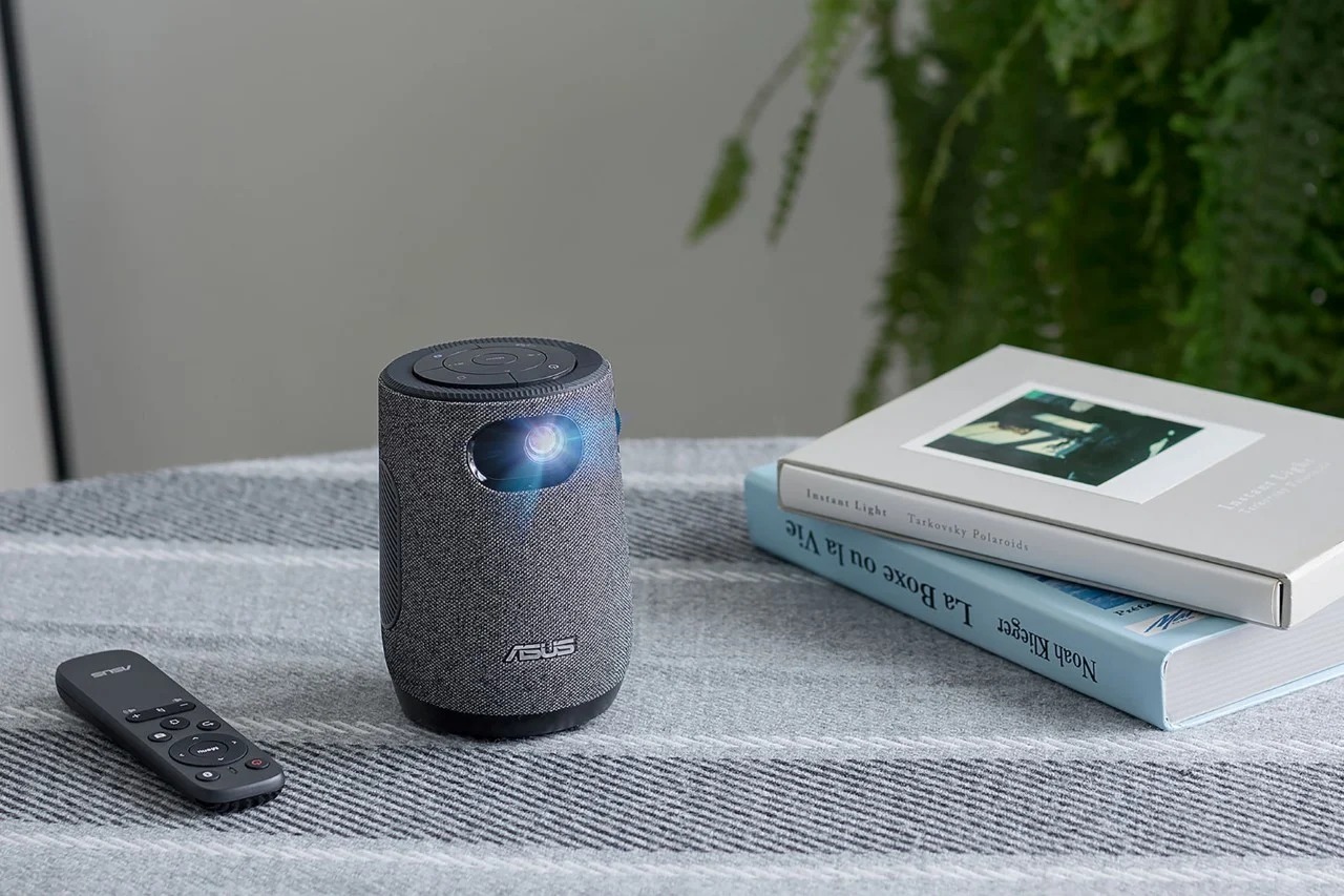 If design award，Apple iPhone 12 Pro，Gravity smartphone game accessories，Playstation 5，Odyssey G9 game display，U + ultra thin VR headset，instax SQUARE SQ1，Renbao electronic VR hat，