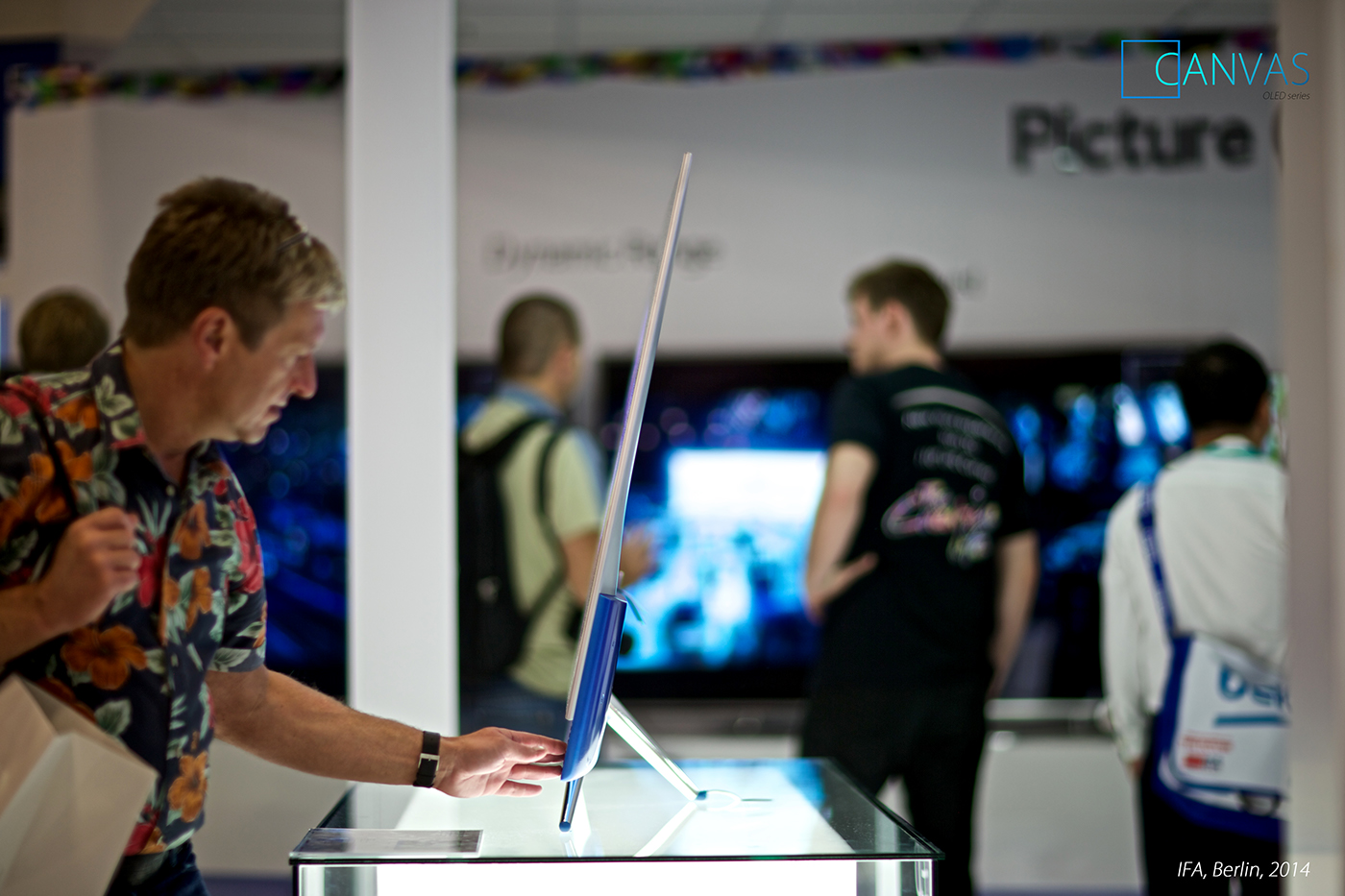 Television，OLED，ultrathin，high definition，led，