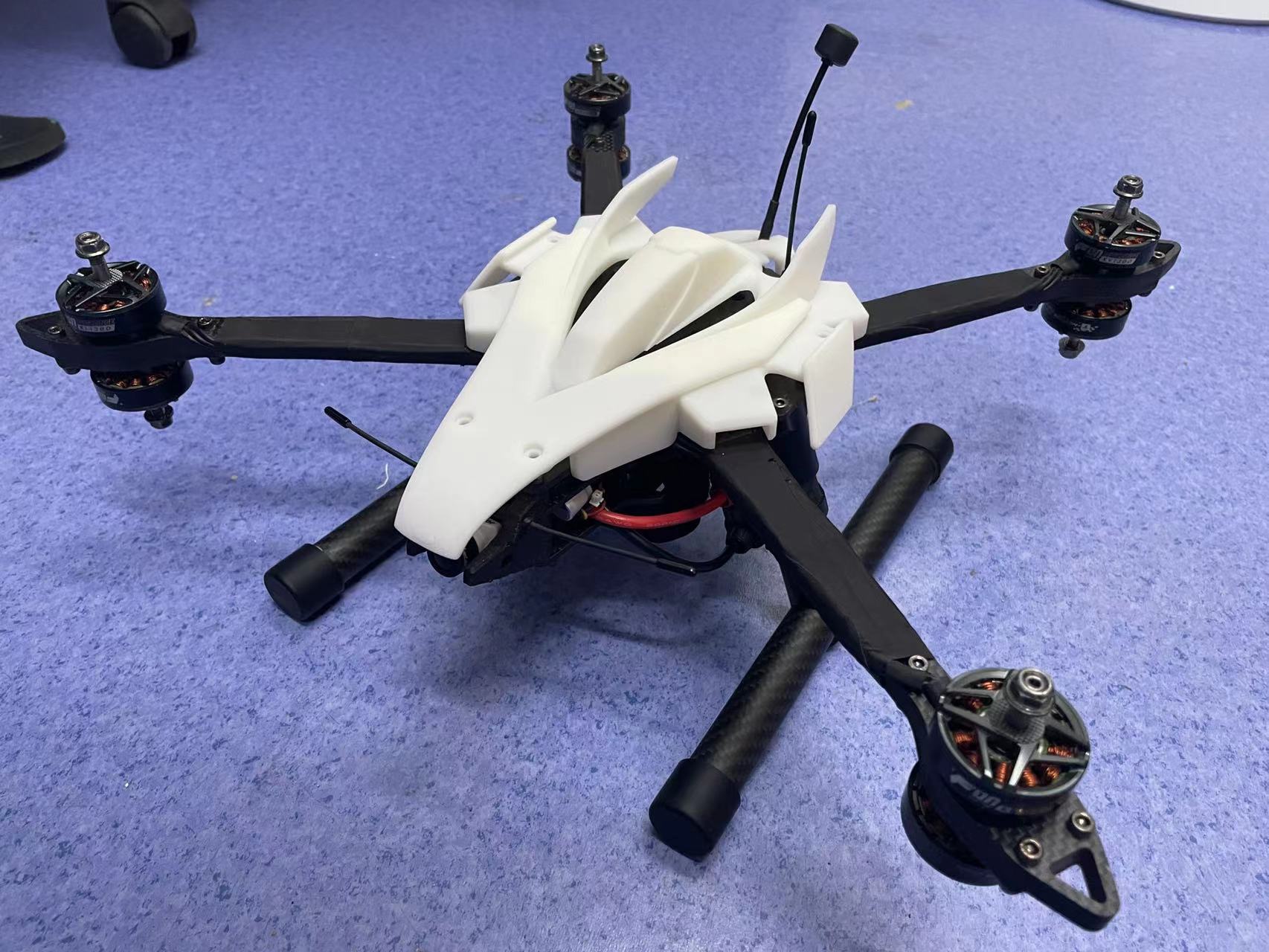 UAV，automobile，FPV，