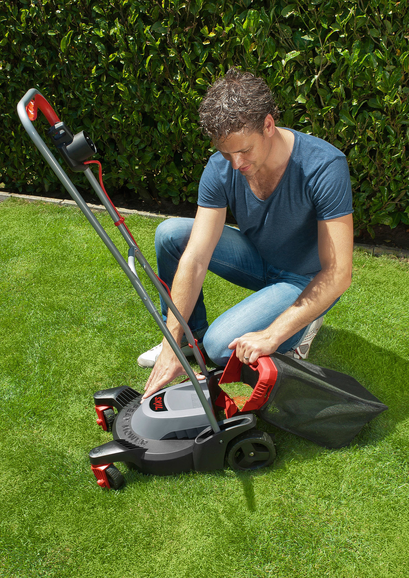 lawn mower，tool，industrial design，2016if Award，