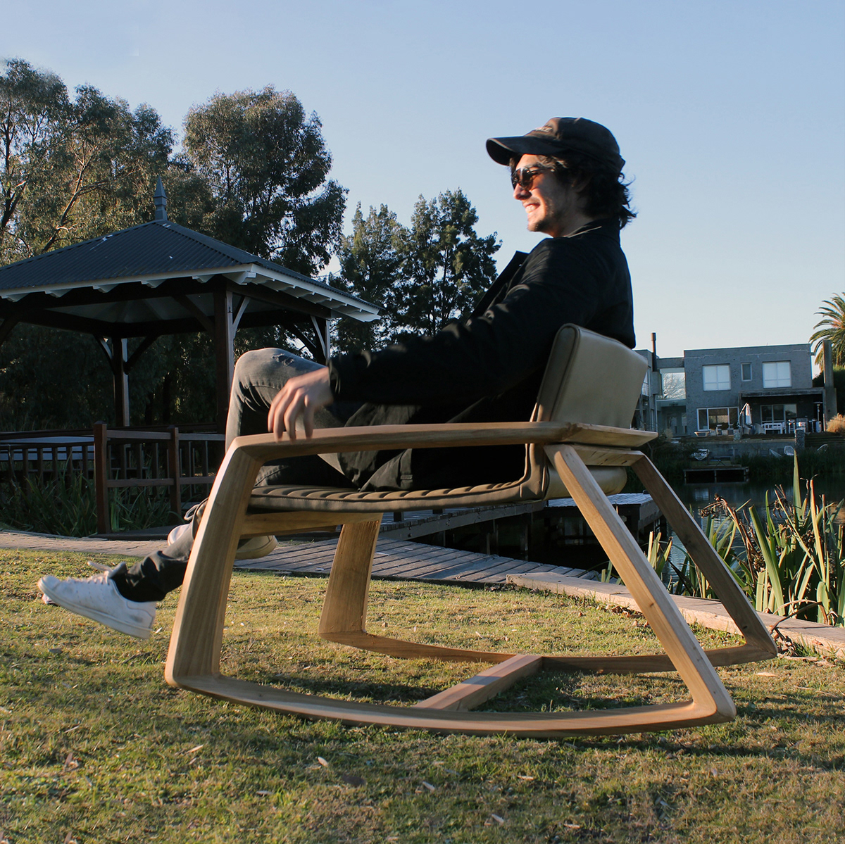 chair，furniture，product，woodiness，product design，