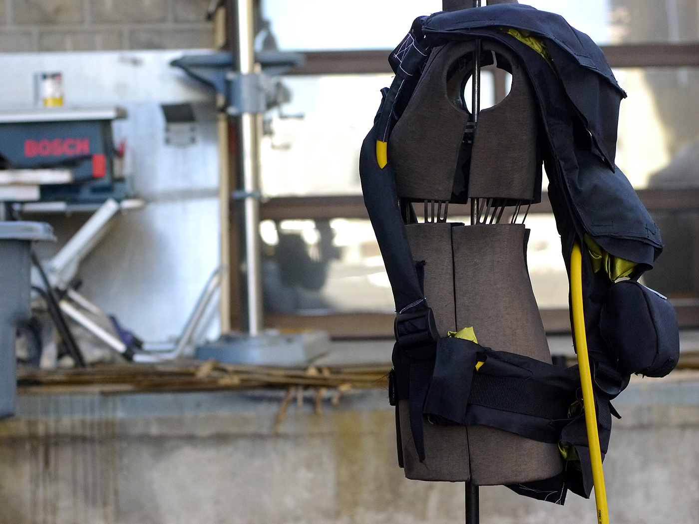 product design，industrial design，Airbag system，Free fall tool，