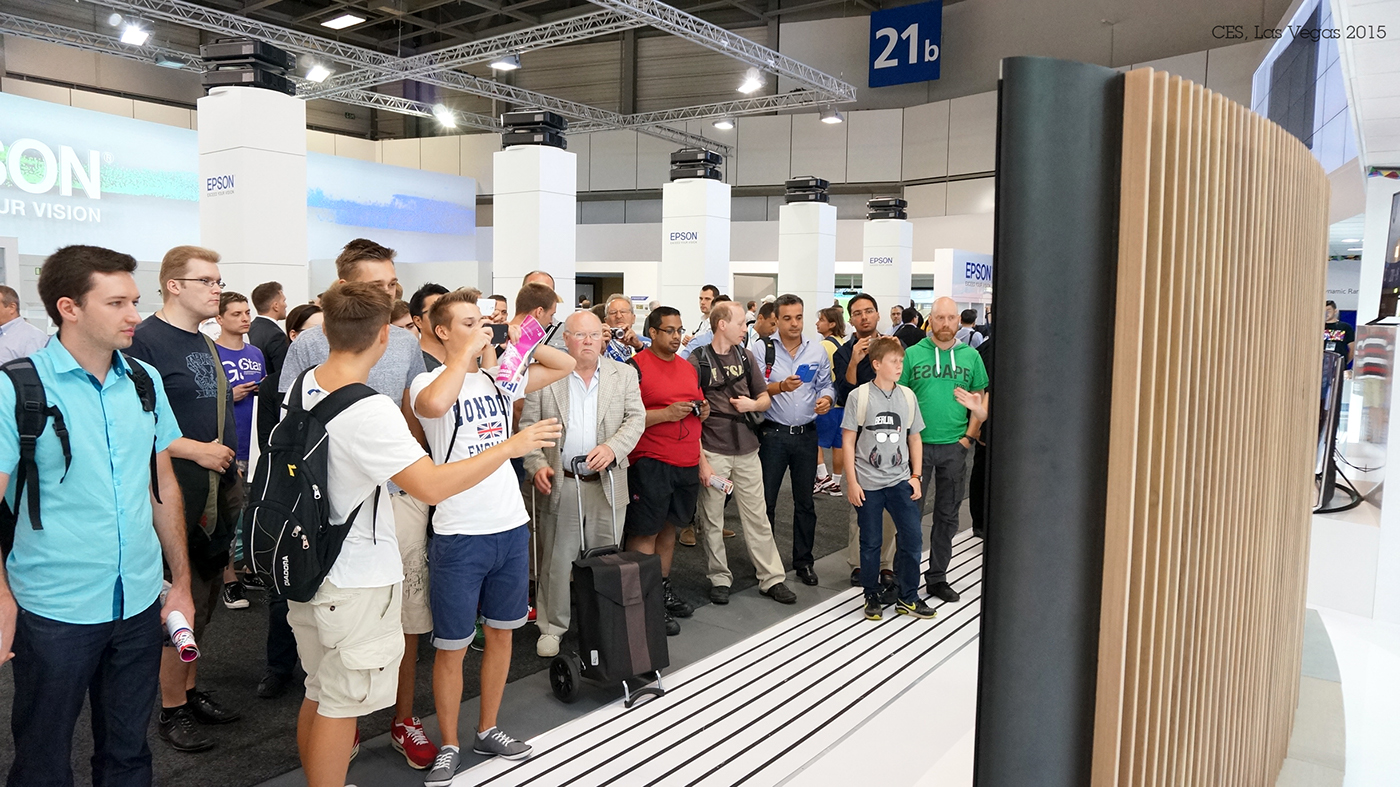 curvature，Television，Concrete，wood，