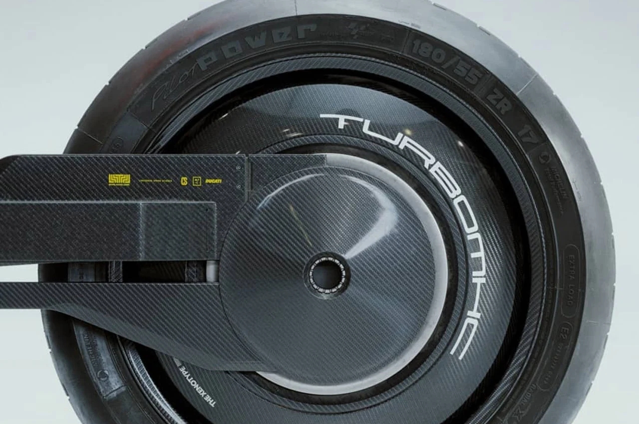 motorcycle，Cool，High center of gravity，black，white，