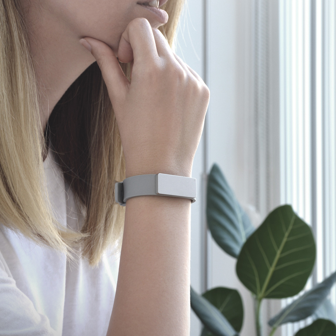 led，Sterling Silver，colourless，