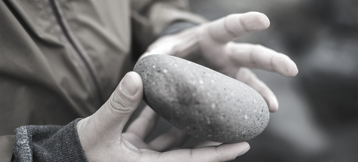 pebble，portable，hair drier，concept，Hand drawn，
