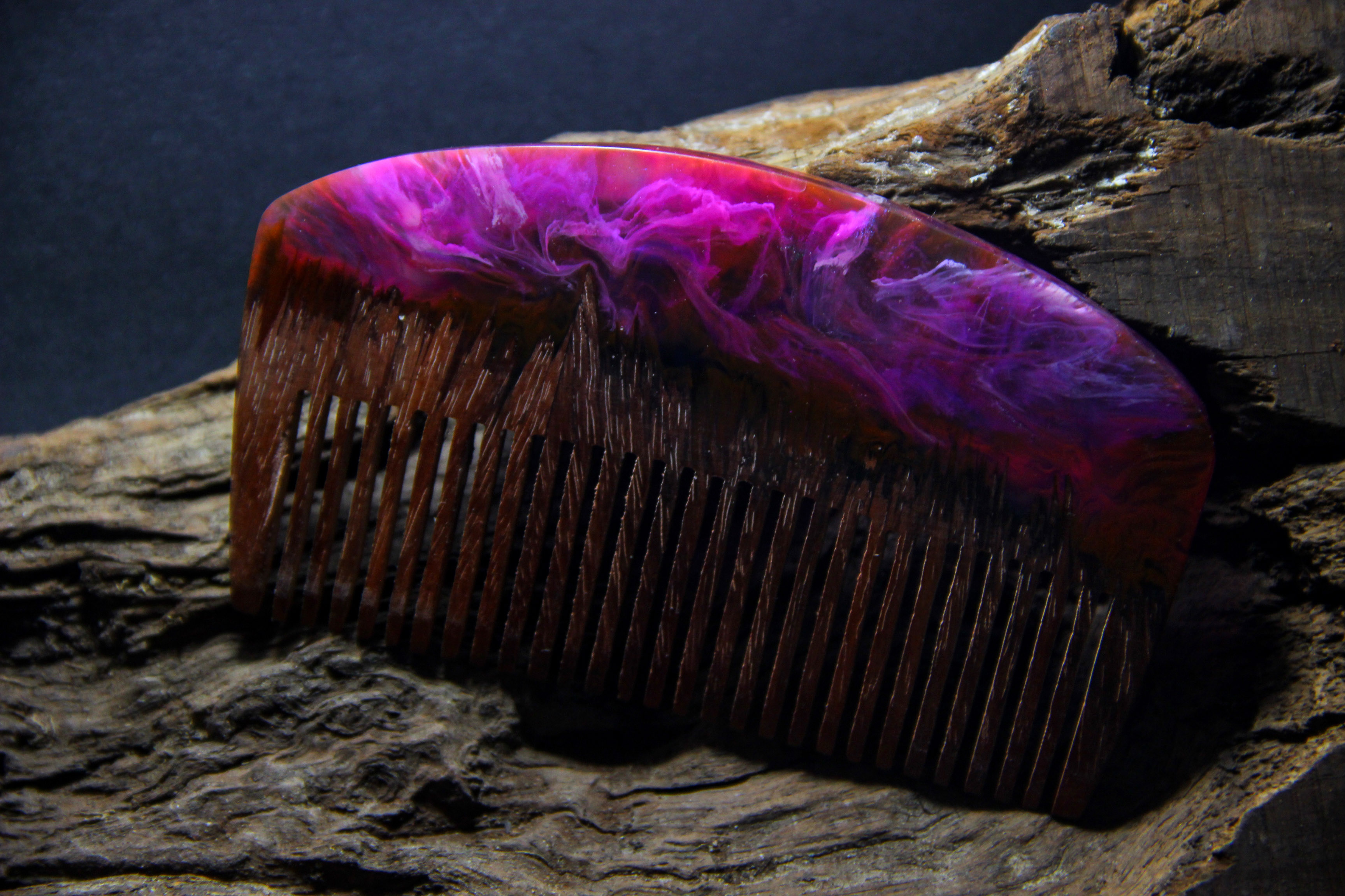 originality，resin，