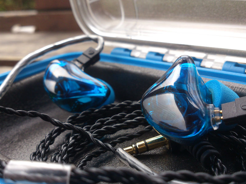 headset，hifi，monitor，wired，