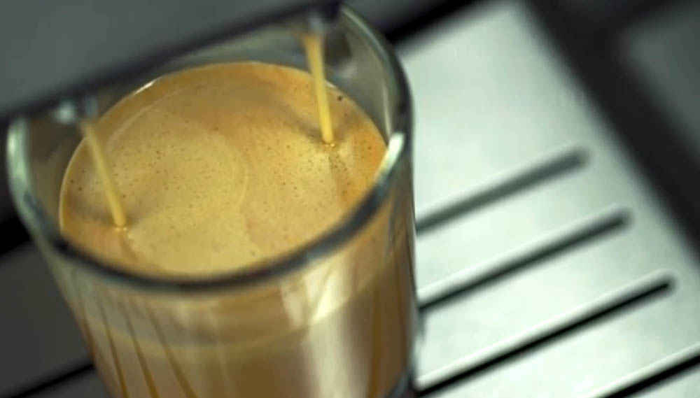 kitchen，Coffee machine，silver，Siemens，EQ.8，