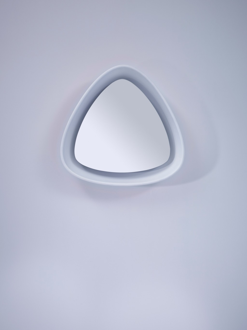 Karim，product，white，