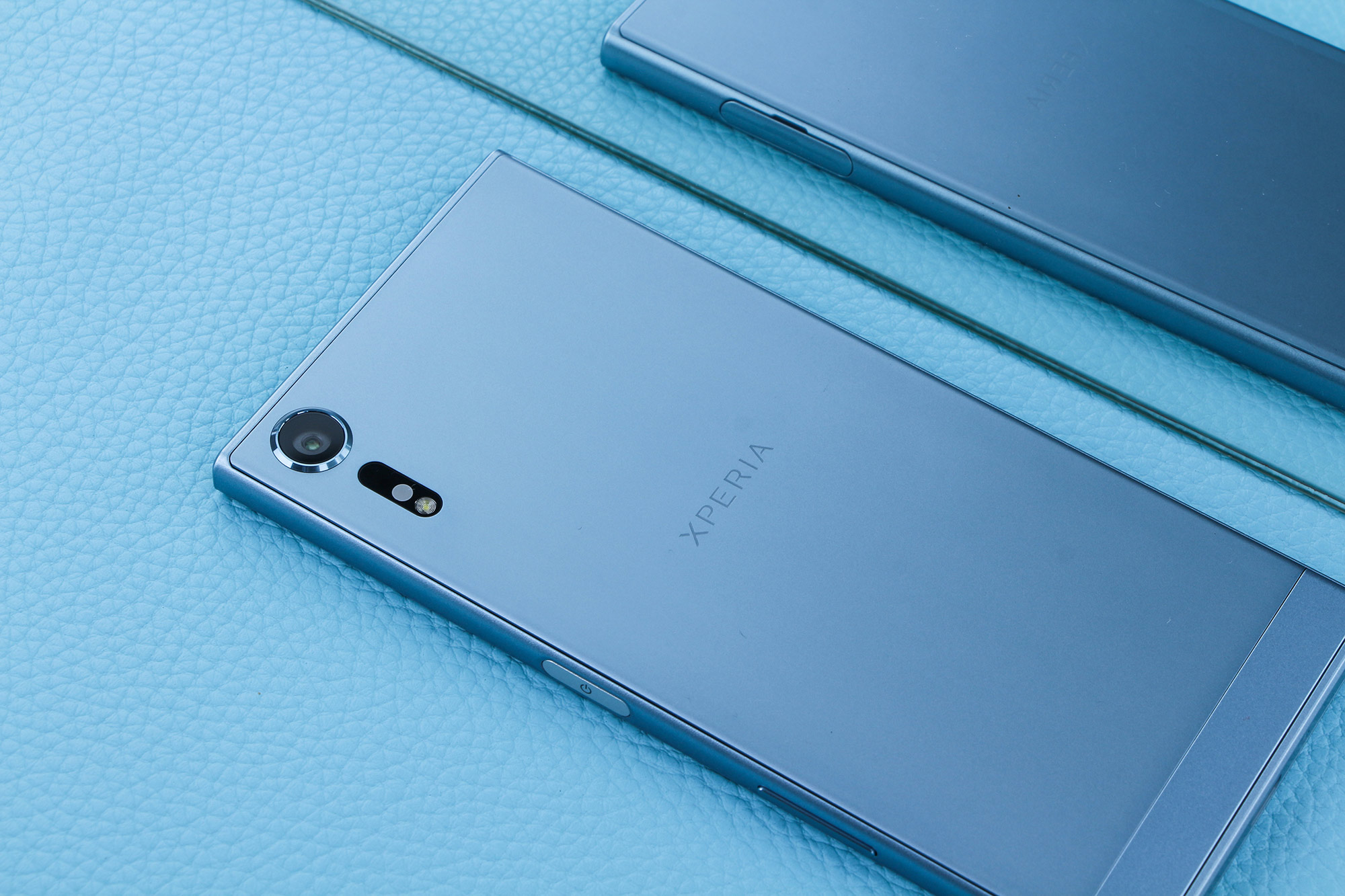Xperia ™  XZs，intelligence，mobile phone，Sony，