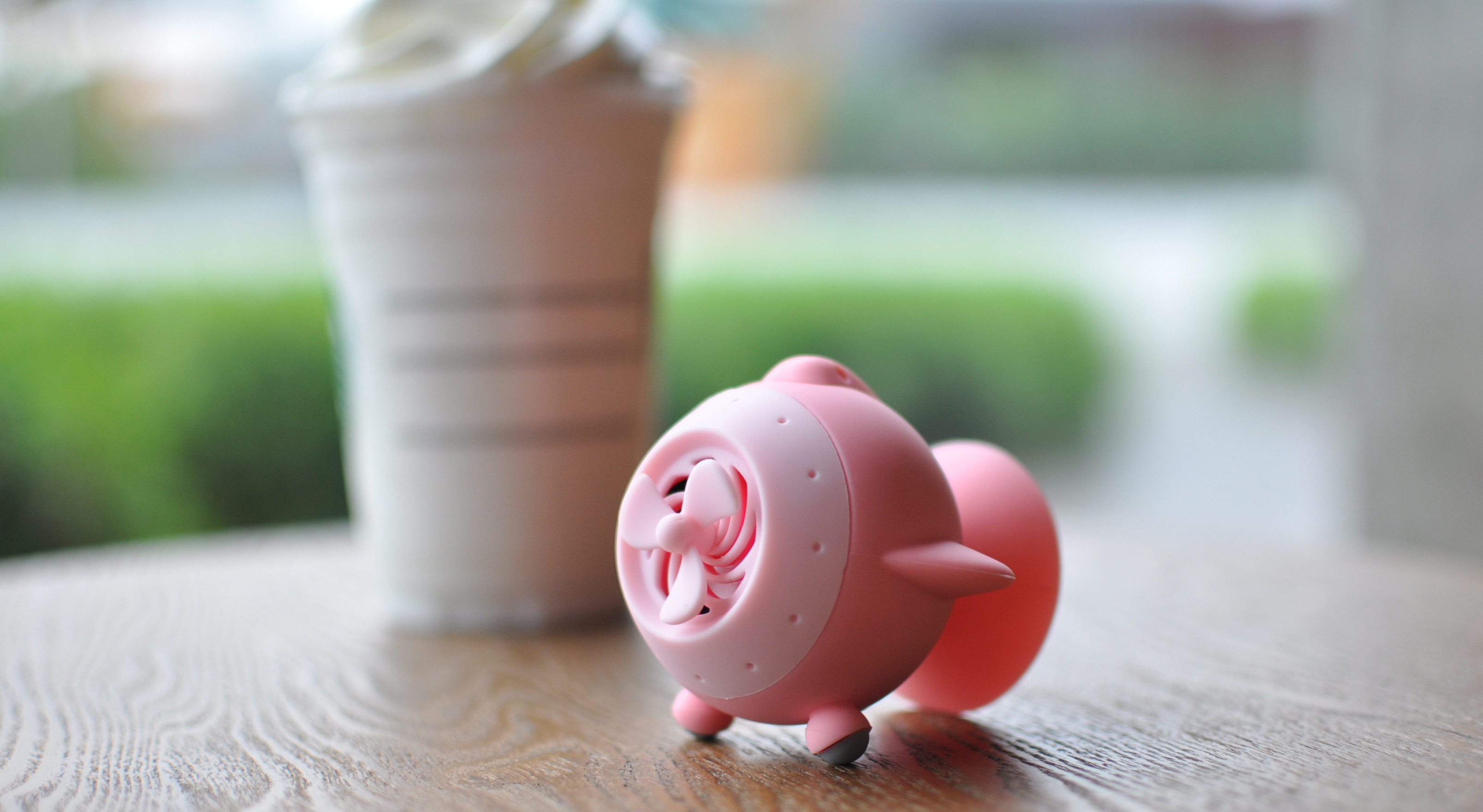 Mini speaker，Suction cup speaker，Bluetooth Speaker ，Shangshan industrial design，