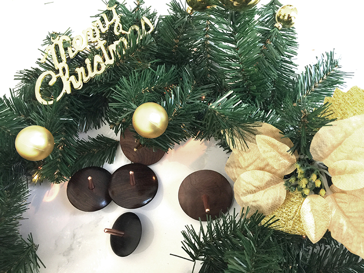 One universe for one heart，The universe means eternity，