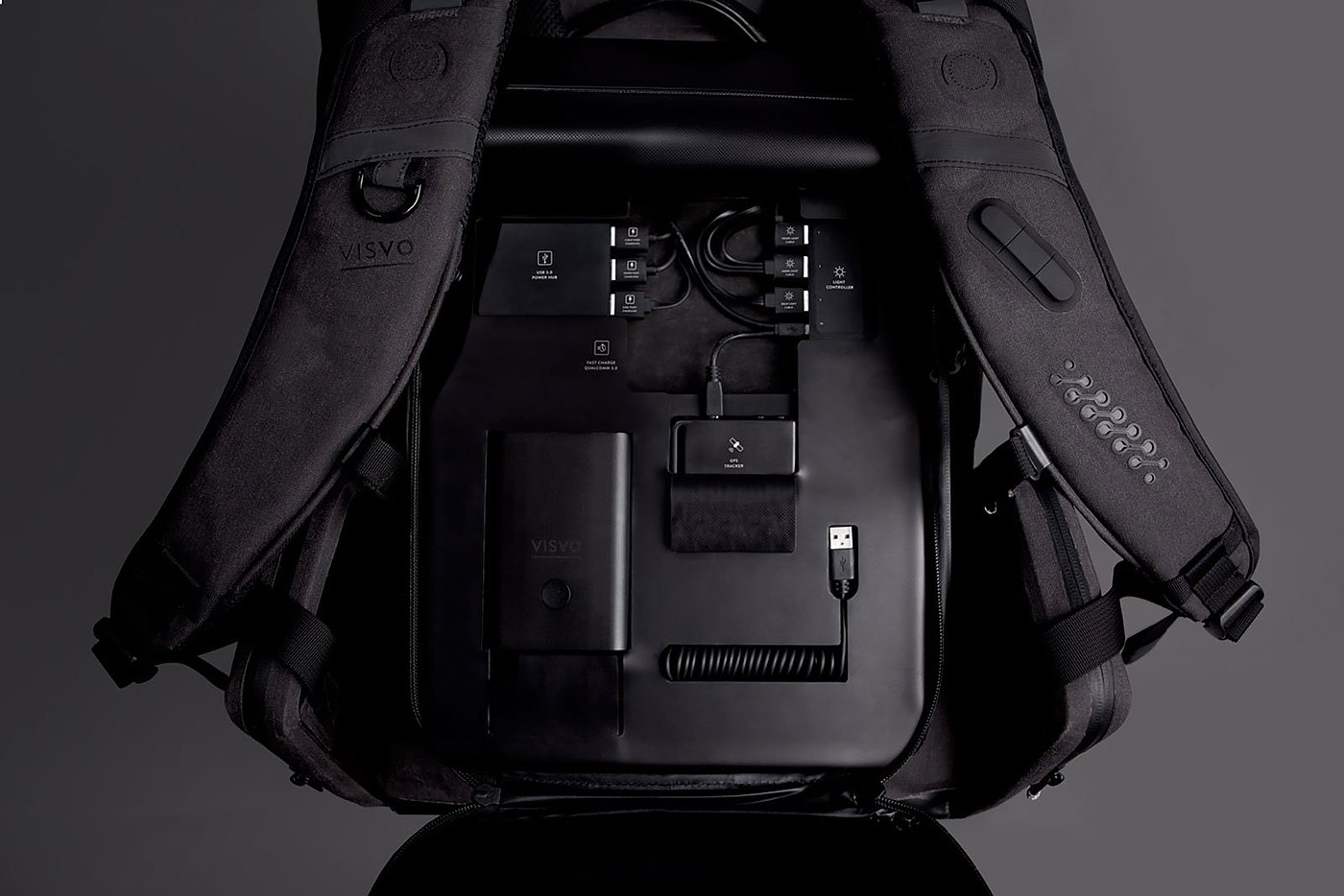 600D polyester fabric，led，Charging pocket，Damping technology，knapsack，