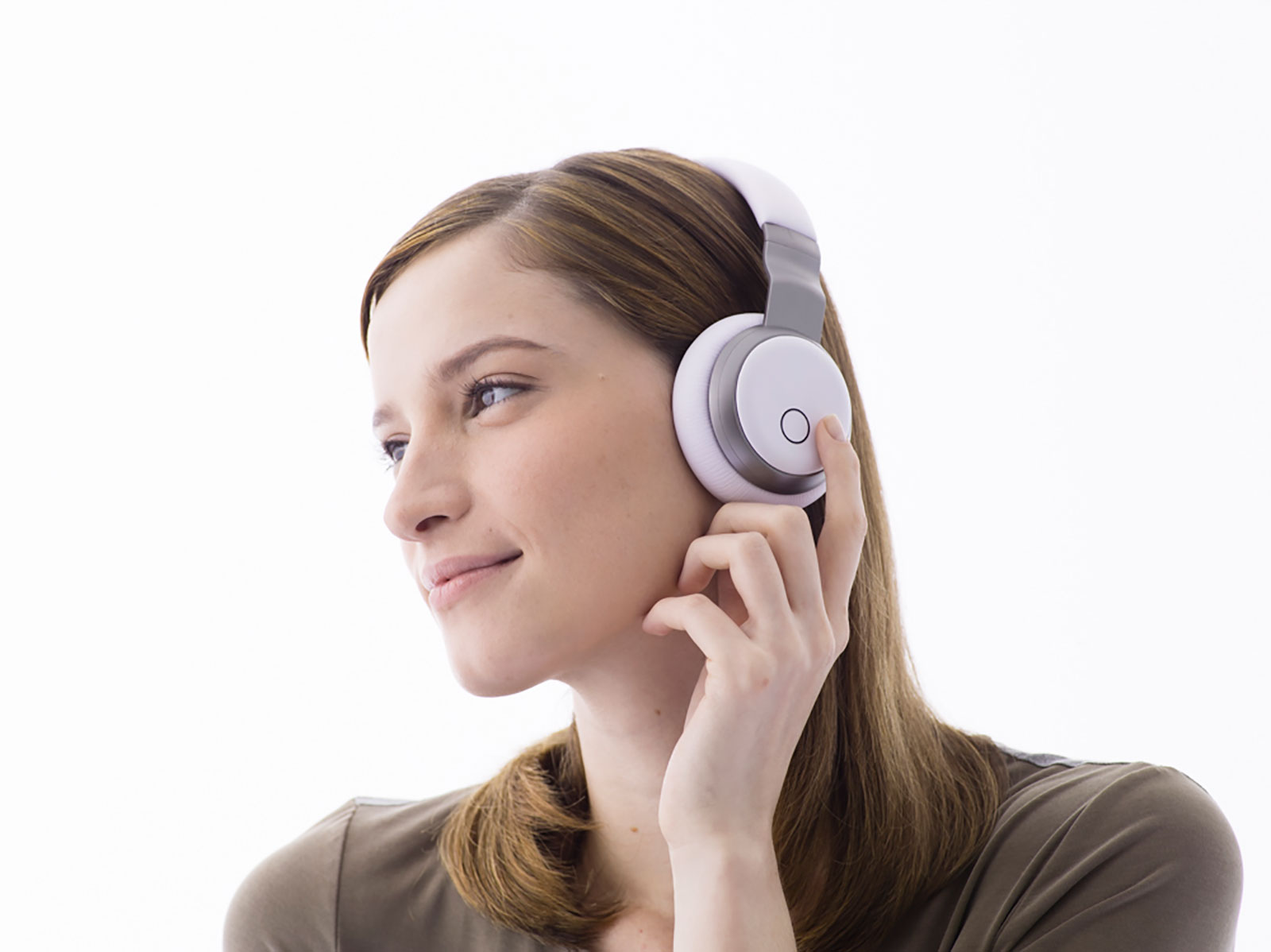 Aivvy Q，Wireless Bluetooth headset，2016 red dot award，2016CES，2017IDA，2017idea Award，Intelligent music platform，Internet of things headset，